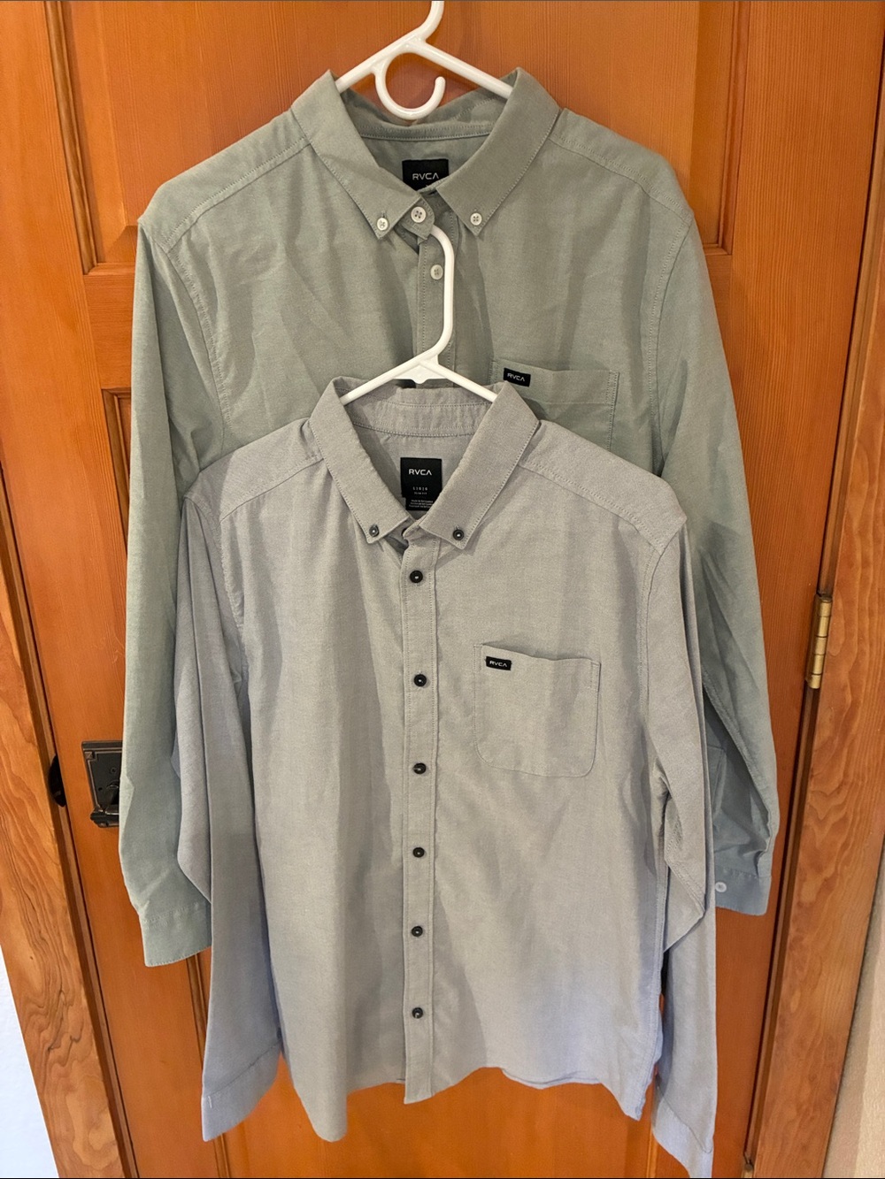 2 RVCA Men's Button-Down Shirts - Light Gray and Light Green